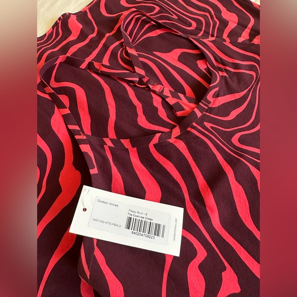 NWT Outdoor Voices The Exercise Dress 2.0 Poppy Swirl Small - Picture 6 of 9